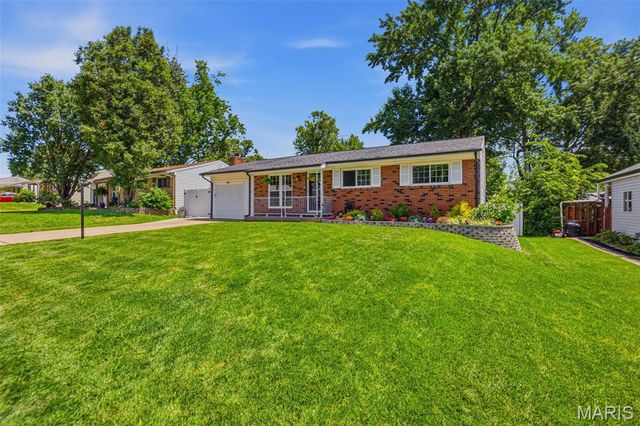 2024 Janiculum Drive, Fenton, MO 63026