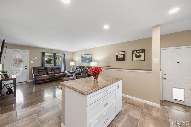 2024 Janiculum Drive, Fenton, MO 63026