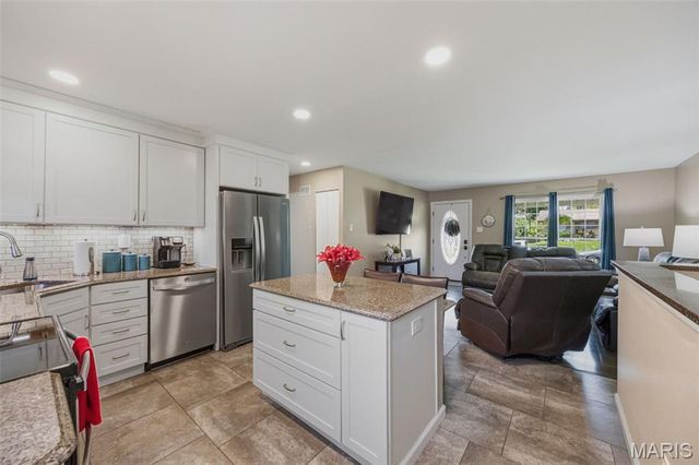 2024 Janiculum Drive, Fenton, MO 63026