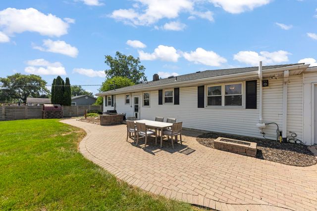 15911 S Codo Drive, Homer Glen, IL 60491