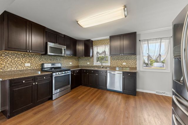 15911 S Codo Drive, Homer Glen, IL 60491