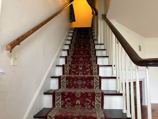 128 NorthSide Drive, Bennington, VT 05201