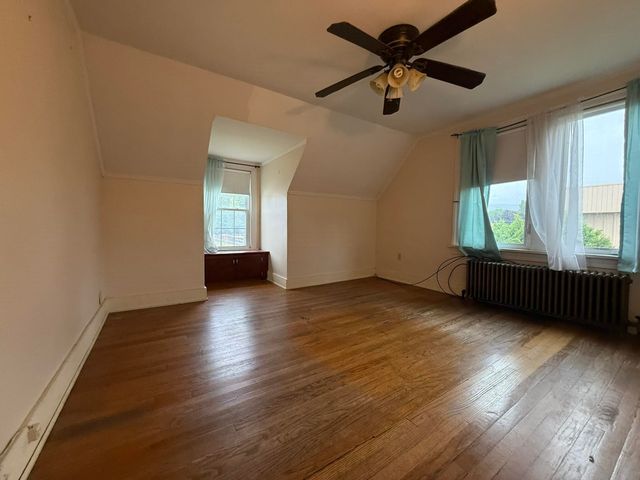 128 NorthSide Drive, Bennington, VT 05201