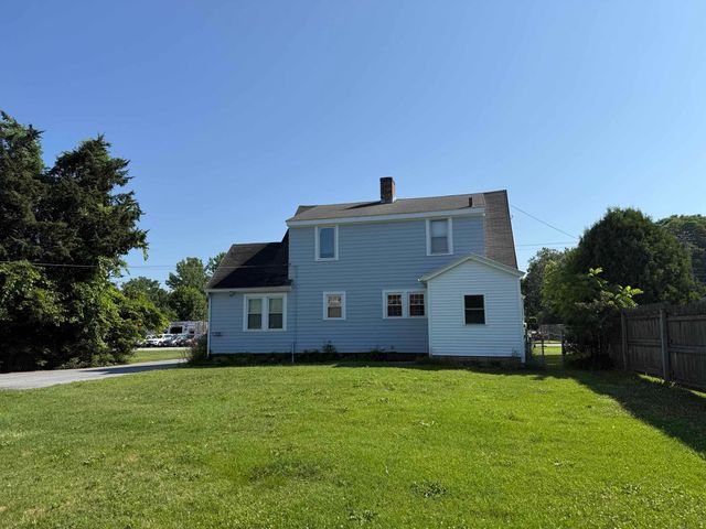 128 NorthSide Drive, Bennington, VT 05201