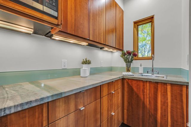 782 E IVY MANOR LN, Draper, UT 84020