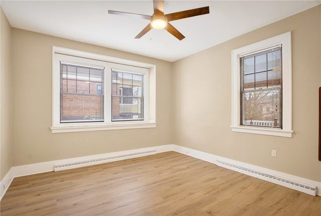 37 McMunn Ave, Crafton, PA 15205