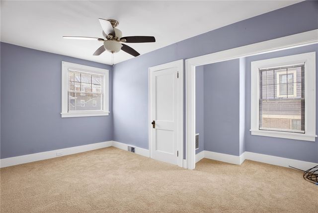 37 McMunn Ave, Crafton, PA 15205