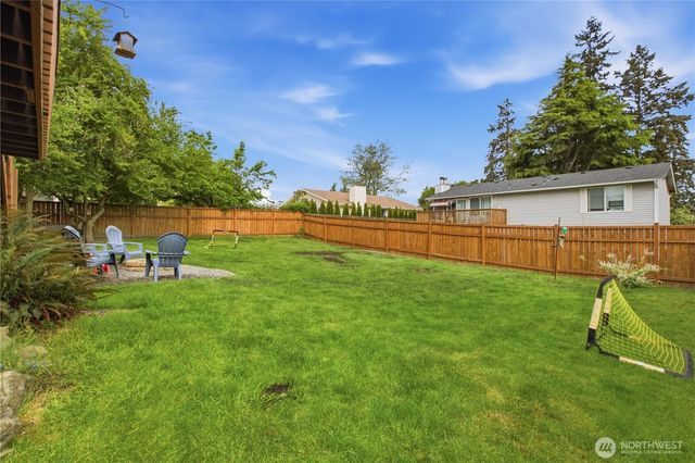 1939 E 66th Street, Tacoma, WA 98404