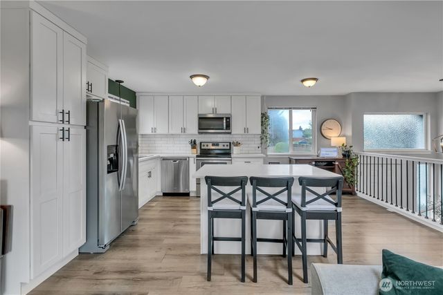 1939 E 66th Street, Tacoma, WA 98404