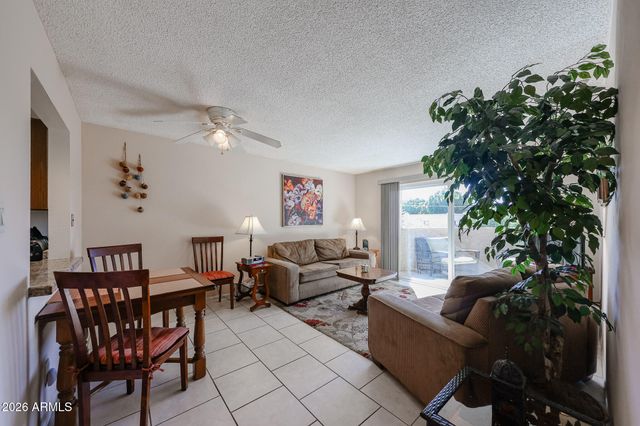 7474 E Earll Drive 312, Scottsdale, AZ 85251