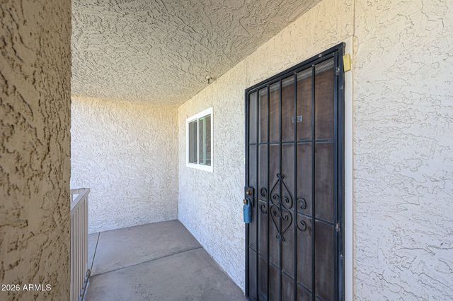 7474 E Earll Drive 312, Scottsdale, AZ 85251