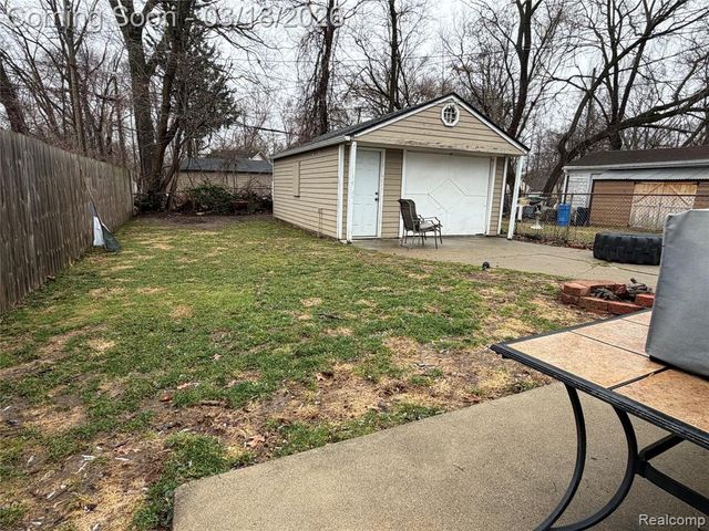 24859 Puritan, Redford, MI 48239