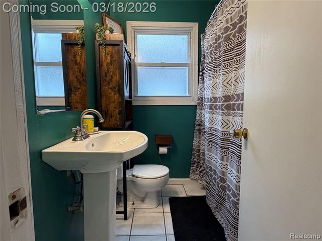 24859 Puritan, Redford, MI 48239