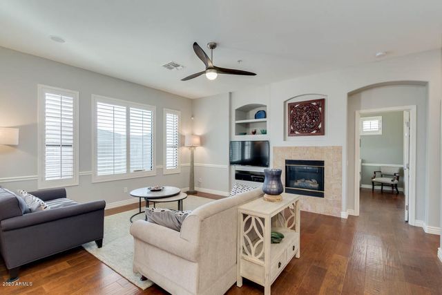 7445 E EAGLE CREST Drive 1077, Mesa, AZ 85207