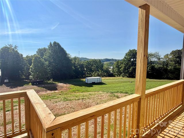 263 C I Chapman Court, Taylorsville, NC 28681