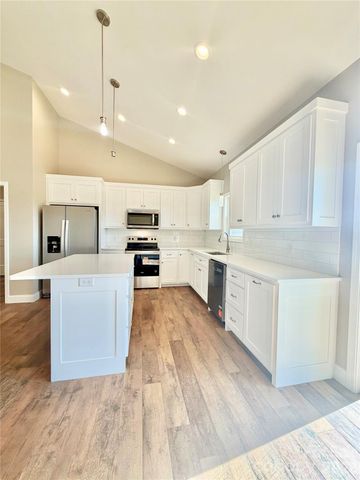 263 C I Chapman Court, Taylorsville, NC 28681