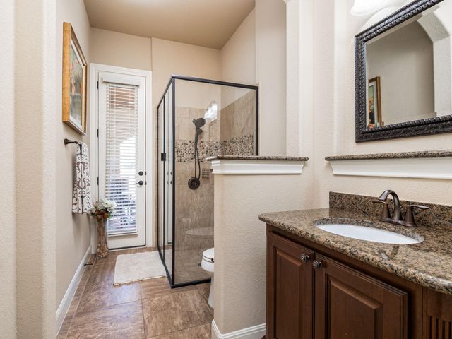 547 Shelf Rock RD, Driftwood, TX 78619