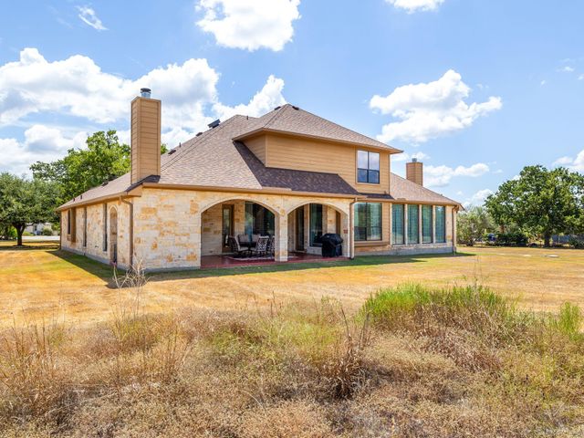 547 Shelf Rock RD, Driftwood, TX 78619