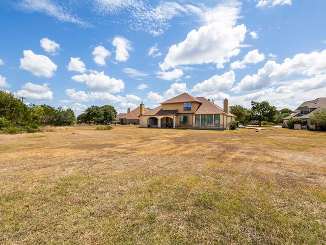 547 Shelf Rock RD, Driftwood, TX 78619