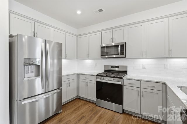 5500 Kinsbridge Drive, Mint Hill, NC 28227