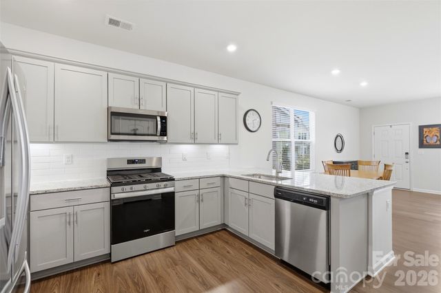5500 Kinsbridge Drive, Mint Hill, NC 28227