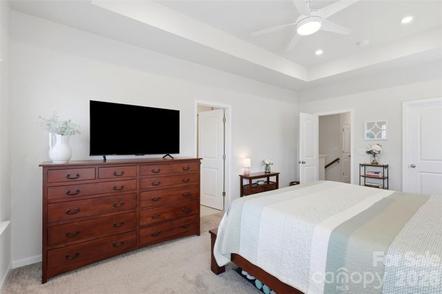 5500 Kinsbridge Drive, Mint Hill, NC 28227