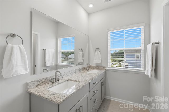 5500 Kinsbridge Drive, Mint Hill, NC 28227