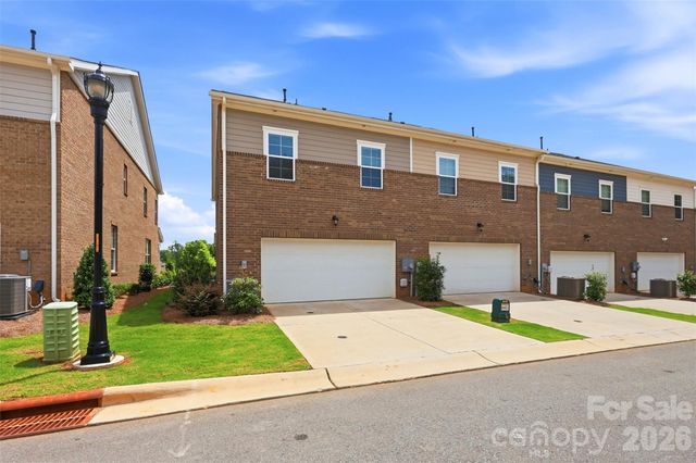 5500 Kinsbridge Drive, Mint Hill, NC 28227