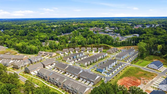 5500 Kinsbridge Drive, Mint Hill, NC 28227