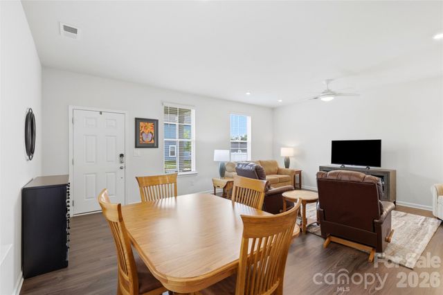 5500 Kinsbridge Drive, Mint Hill, NC 28227