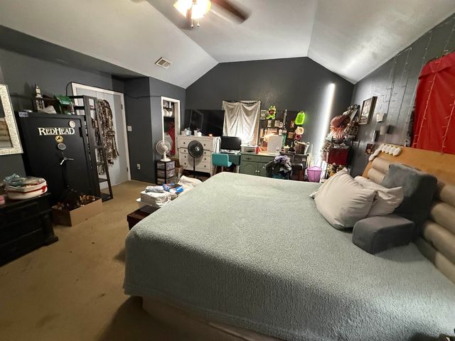 995 FEATHERS CHAPEL DR, Somerville, TN 38068