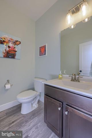 4041 COUNTRY DR, Dover, PA 17315