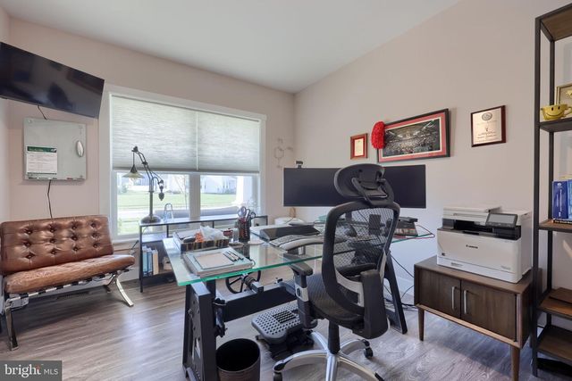 4041 COUNTRY DR, Dover, PA 17315