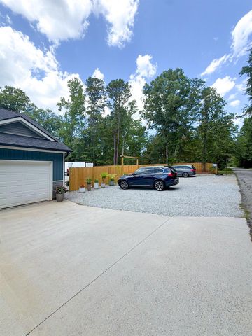309 Henderson Rd, Chesnee, SC 29323