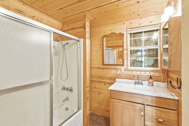 819 Webster, Fort Davis, TX 79734