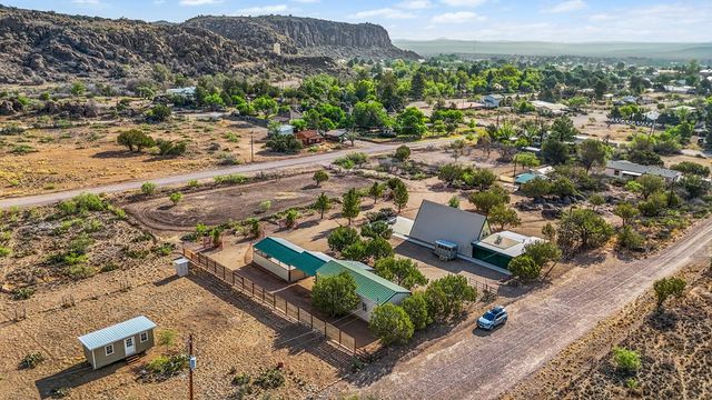 819 Webster, Fort Davis, TX 79734