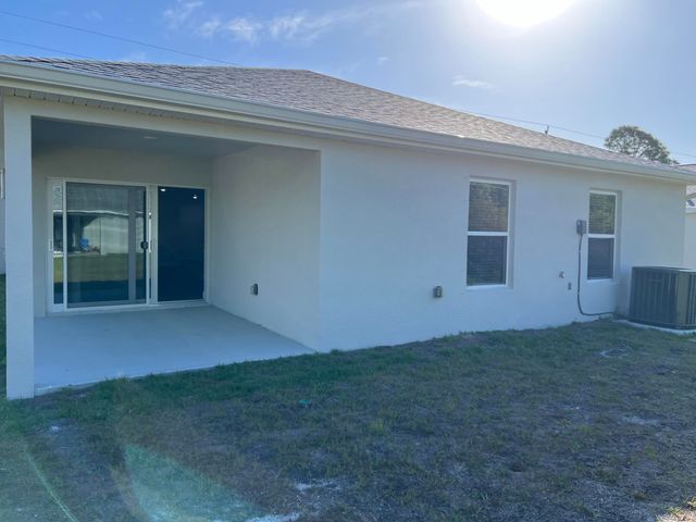 838 San Filippo Drive SE, Palm Bay, FL 32909