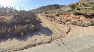 16th St West & Vic Ave Y8 Ca, Acton, CA 93510