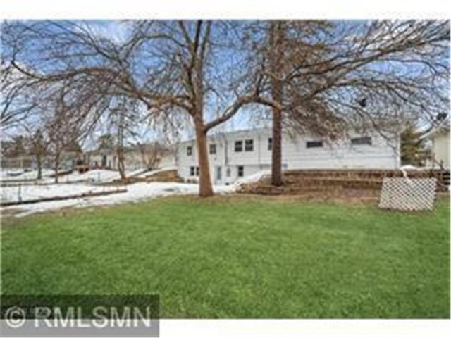 5825 Decatur Avenue N, New Hope, MN 55428