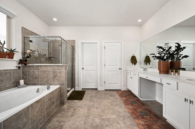 220 Birkshire DR, Georgetown, TX 78626