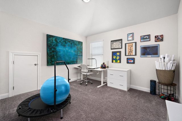 220 Birkshire DR, Georgetown, TX 78626