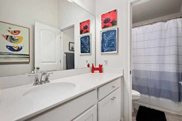 220 Birkshire DR, Georgetown, TX 78626