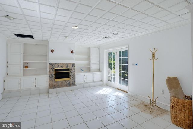 9 MCCORMICK DR, Hockessin, DE 19707
