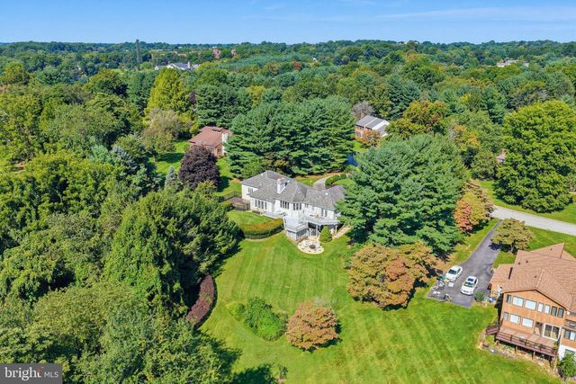 9 MCCORMICK DR, Hockessin, DE 19707