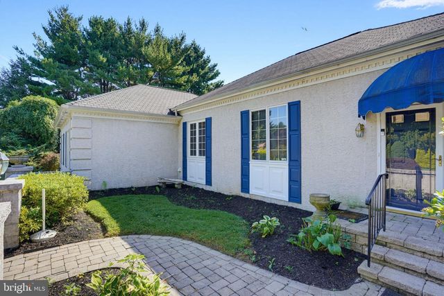 9 MCCORMICK DR, Hockessin, DE 19707