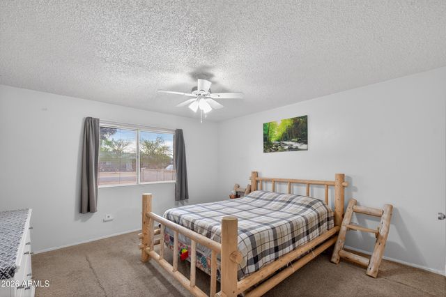 242 N 87th Place, Mesa, AZ 85207