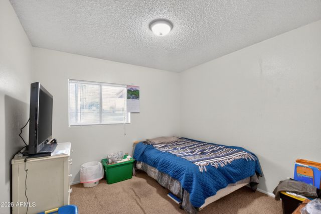 242 N 87th Place, Mesa, AZ 85207