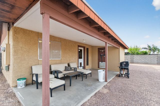 242 N 87th Place, Mesa, AZ 85207
