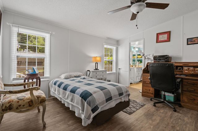 949 South Marlin Circle, Murrells Inlet, SC 29576