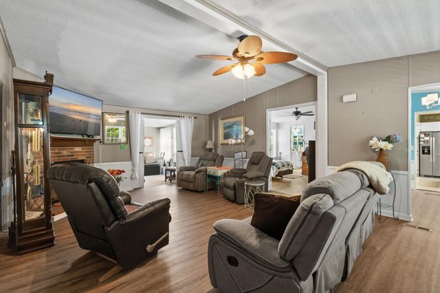 949 South Marlin Circle, Murrells Inlet, SC 29576